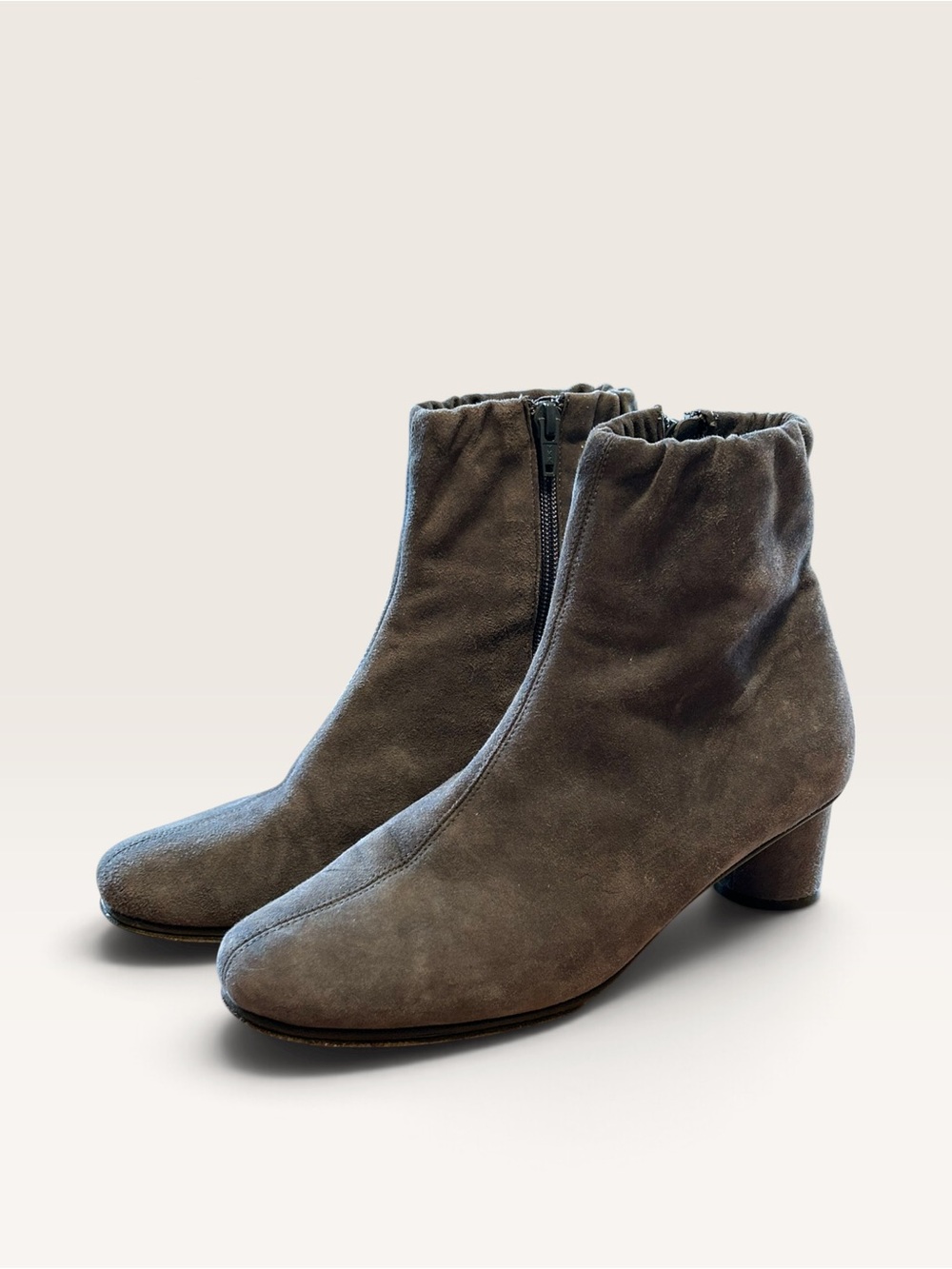 Anne Thomas Suede Ankle Boots 39 Gray Taupe Leather Lined French Designer